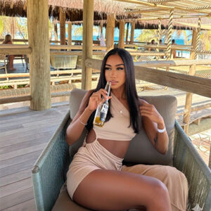 monique-em-salvador_17_11_2025