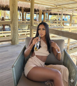 monique-em-salvador_16_12_2025