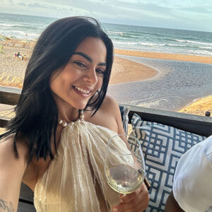 yana-vasconcelos-massoterapeute-em-salvador_19_12_2025