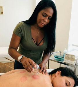 massoterapeuta-angela-assis-em-salvador_21_10_2026